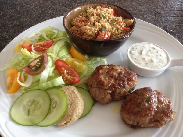 Kefta met tabouleh en frisse kruidendressing (GV – LV)