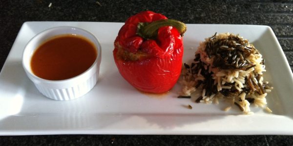 Paprika uit de oven met kippengehakt en tomatensaus (GV – LV – CD)