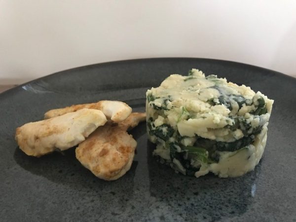 Puree van spinazie en asperges met gebakken kip (GV – LV )