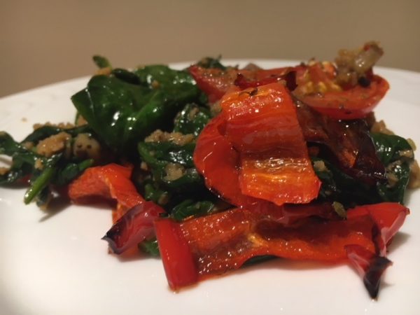 Seitangehaktschotel met spinazie, aubergine, tomaat en paprika  (LV – VEG – CD)