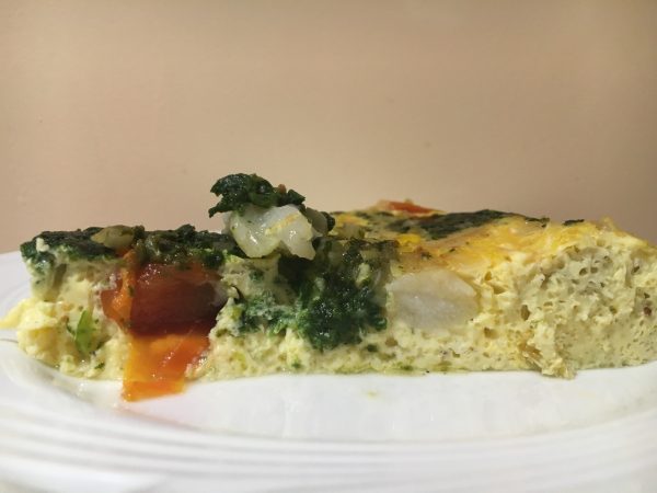 Aspergetortilla met spinazie, kerstomaatjes en Parmezaanse kaas ( GV – VEG – CD )